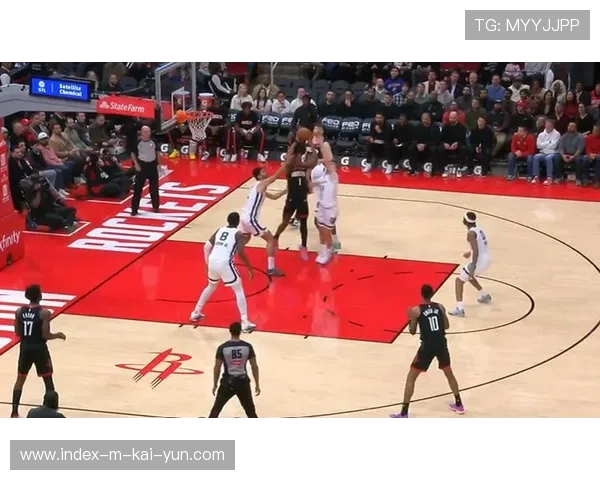 火箭第三节21比0攻击波 比赛势头彻底扭转