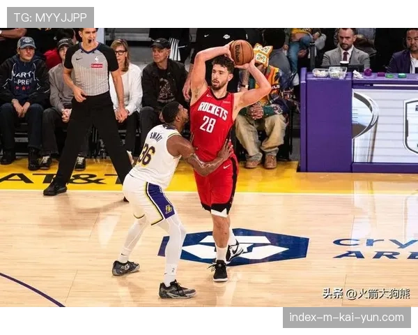 火箭G1节奏控制失误 未利用年轻优势推速度反被湖人老头阵容拖入阵地